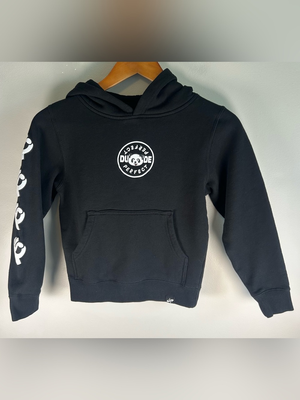 Dude Perfect Youth Hoodie Sweater Size S Panda Logo Graphic Double Sided Hood